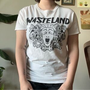 Wasteland white Graphic Tee size Medium